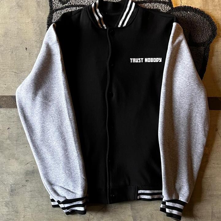 Chamarra Team No Mercy