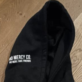 NO MORE FAKE FRIENDS – STATEMENT HOODIE