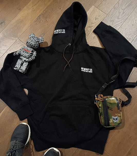 NO MORE FAKE FRIENDS – STATEMENT HOODIE
