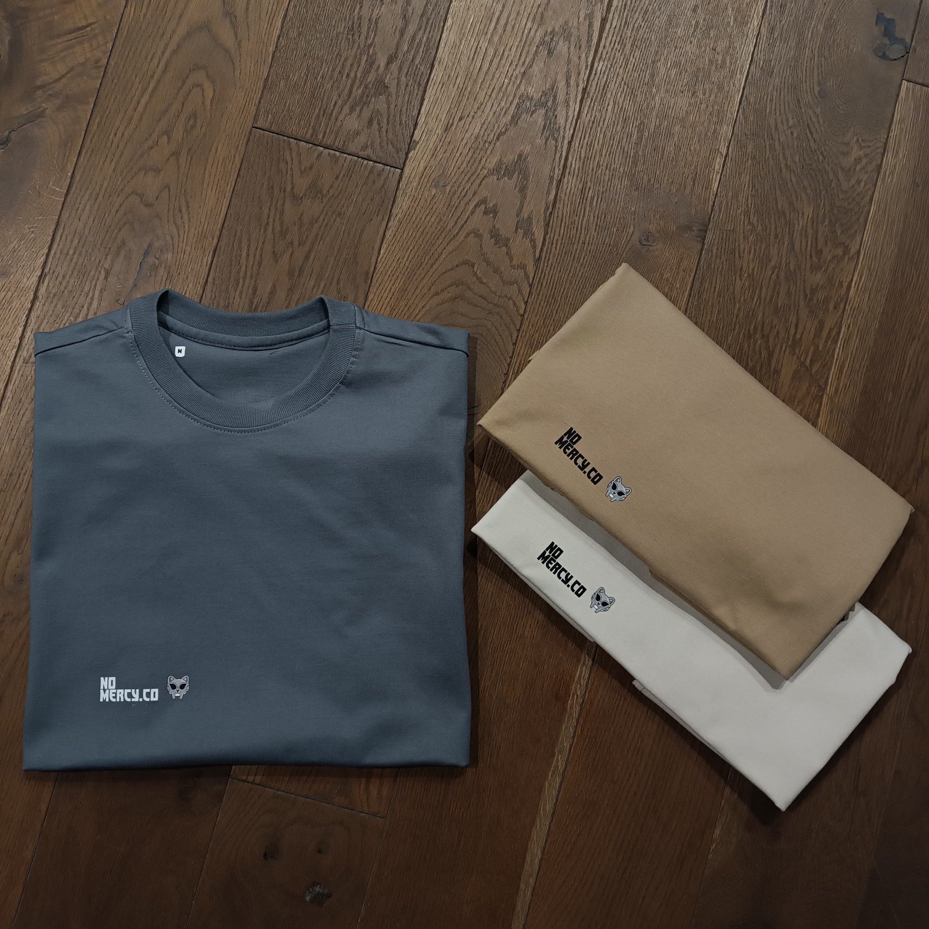 Playera Boxy fit Basic No mercy CO