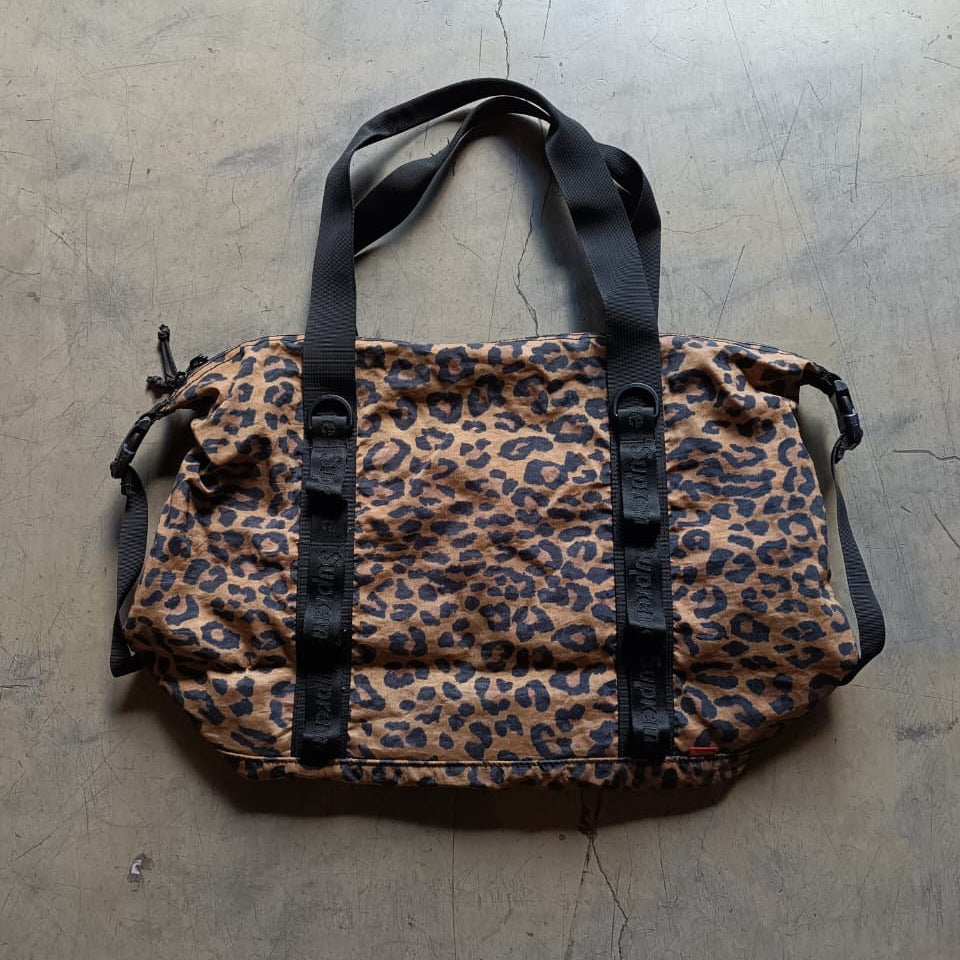 𝐒𝐮𝐩𝐫𝐞𝐦𝐞 FW20 Zip Tote (Leopard)