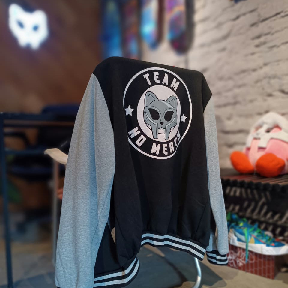 Chamarra Team No Mercy