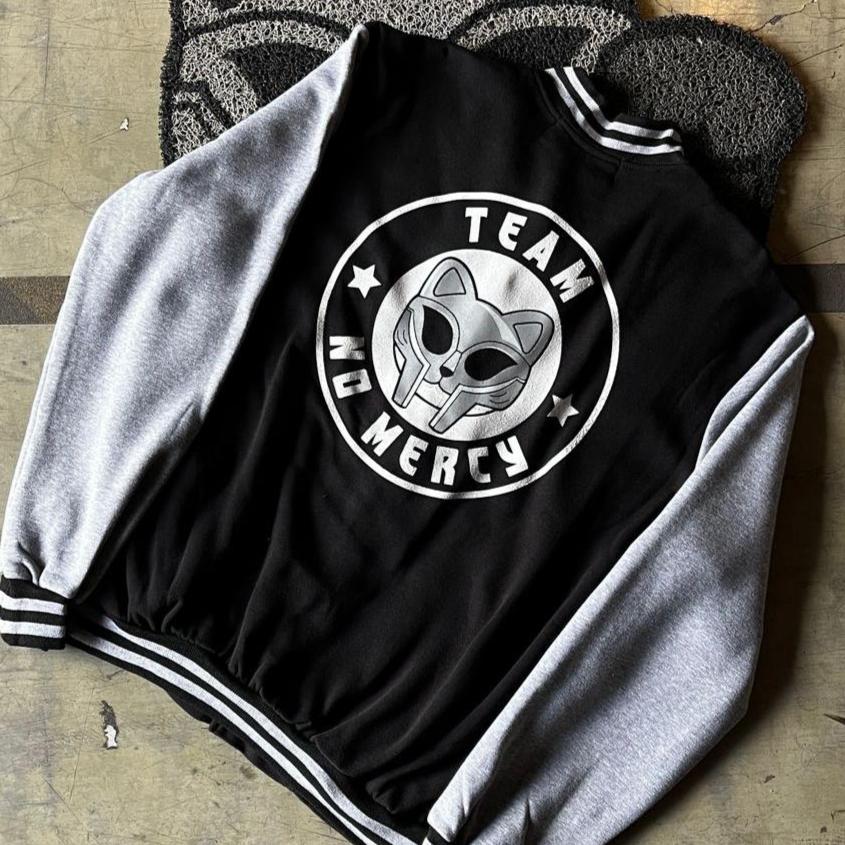 Chamarra Team No Mercy